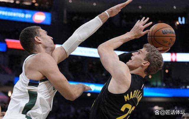 雄鹿主场击败爵士,抢得一线优势 雄鹿主场击败爵士,抢得一线优势